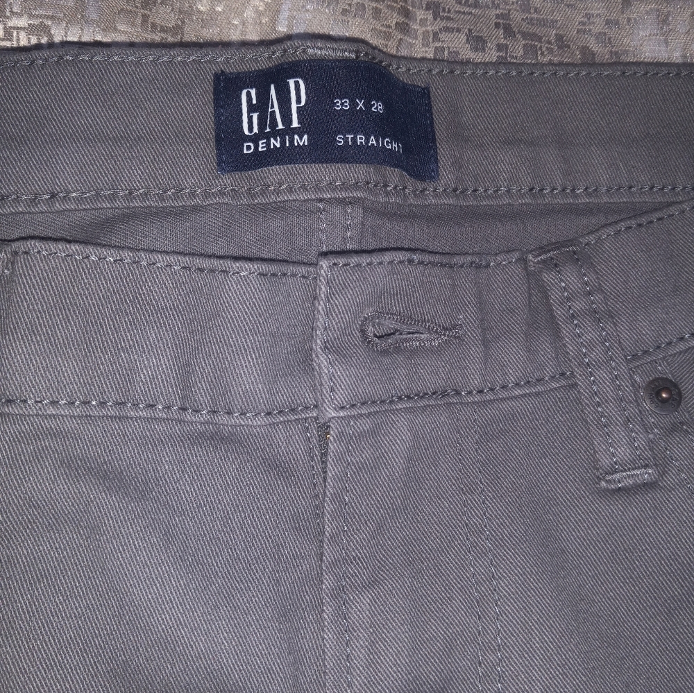 NWOT Gap chino jeans